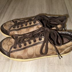 Coach Sneakers Size 8