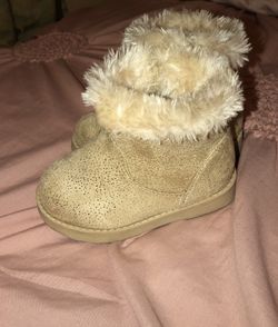 Cat and Jack Orioles Shearling Toddler Boots