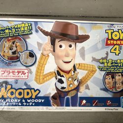Cinema-Rise Standard Sheriff Woody Toy Story Model Kit Bandai Hobby