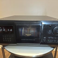 SONY CDP-CX255 Mega Storage 200 CD Player Changer *SHOWN WORKING* + 200 Disc