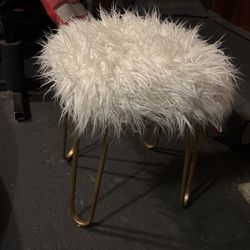 Furry Stool 