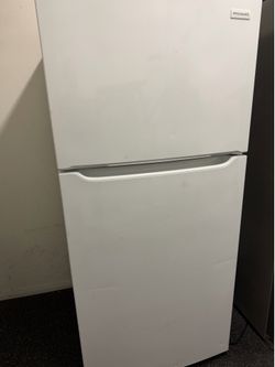 FREE Fridge and Double Ovens