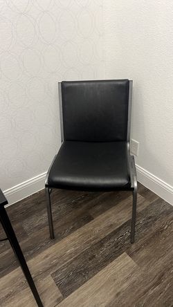Black Faux Leather Guest / Office Chair