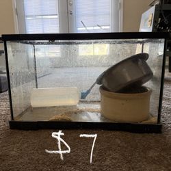 tank enclosure terrarium 