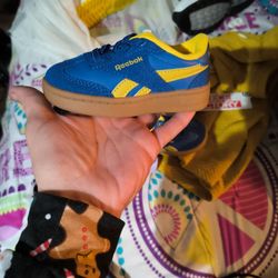 Reebok Baby Sneakers Size 5c