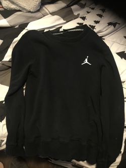 Men’s Jordan crew neck