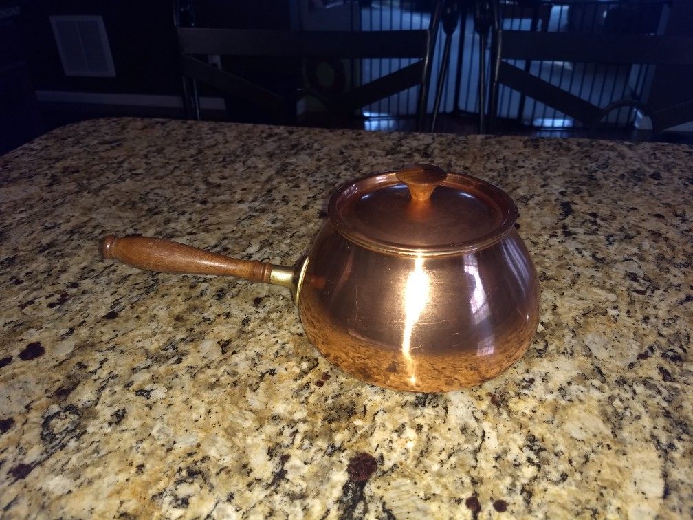 TAGUS COPPER POT