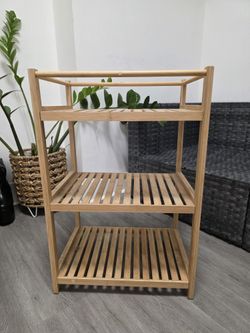 bamboo table/ mesita de bamboo