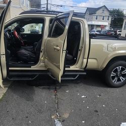 2017 Toyota Tacoma