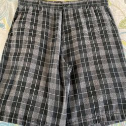 Mens Black Plaid Shorts Size 34