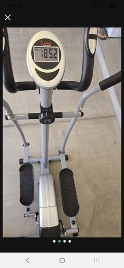 Sunny Health & Fitness Elliptical Trainer - Great Condition