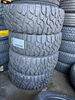 35/12.50/20 Mud Terrain Royal Black Tires