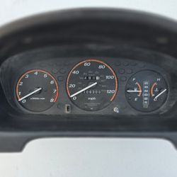 97-01 Honda CR-V A/T Instrument Speedometer Gauge Cluster