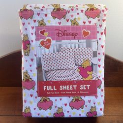 Brand New Disney Winnie the Pooh Full Size Sheet Set - 1 fitted sheet, 1 flat sheet & 2 pillowcases