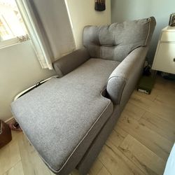 Free Living Spaces Chair   Chaise Lounge 