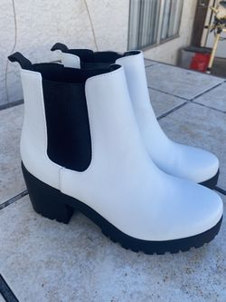 White And Black Boots 