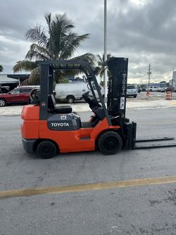 Forklift Toyota 