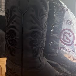 Female Boots Size 12