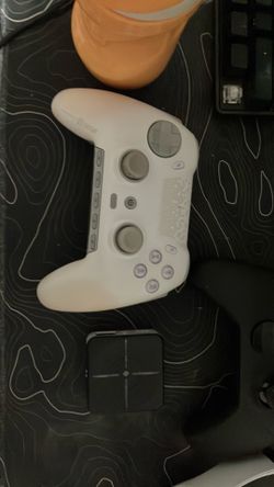 Selling all Xbox series elite controller/scuf envision pro controller/ Beats Pro/ xim matrix adapter