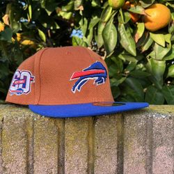 BUFFALO BILLS SNAPBACK HAT