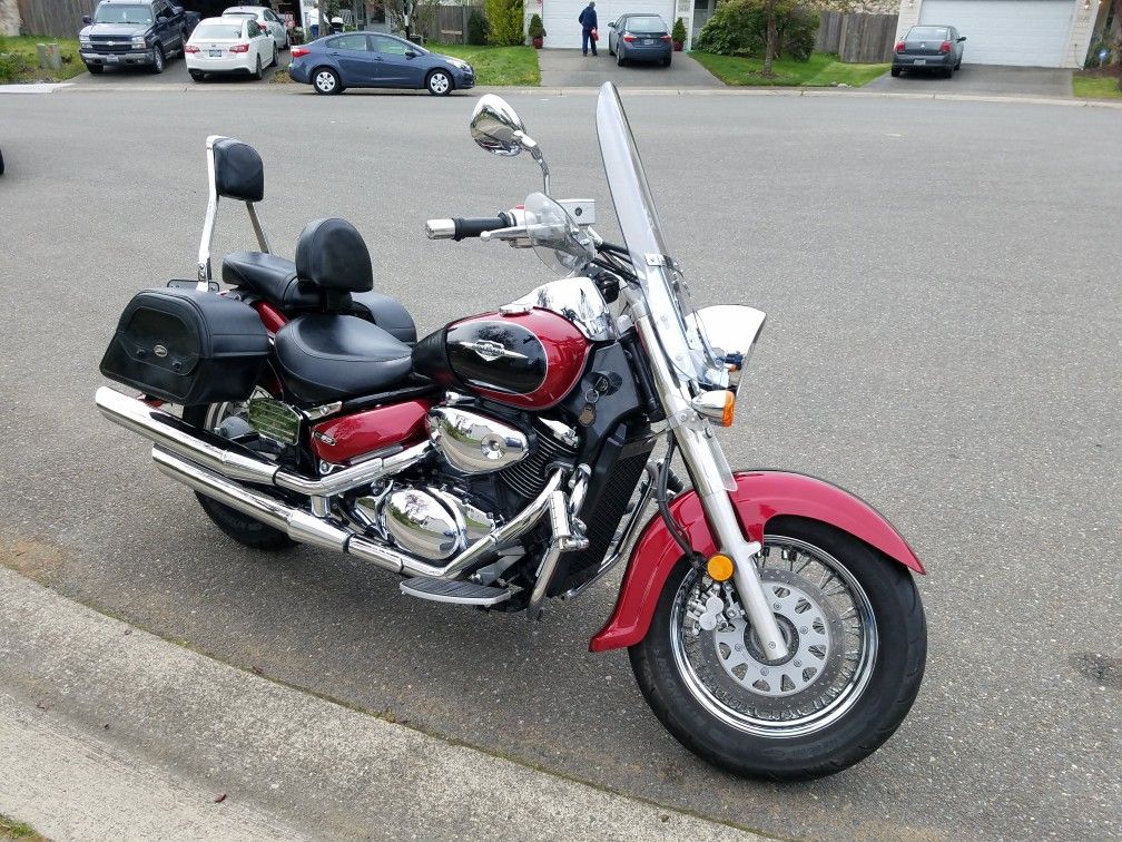 2007 Suzuki C50.  VL800
