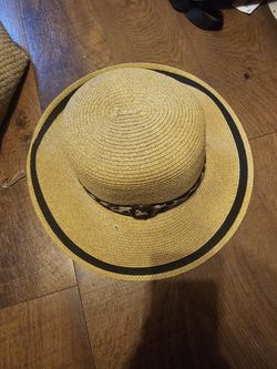Summer Hat! Perfect for the pool!