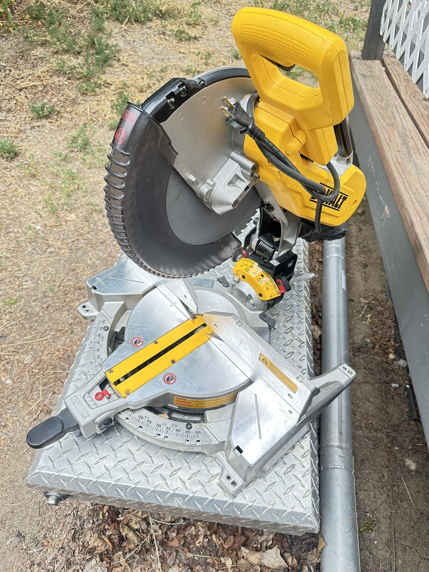 miter saw