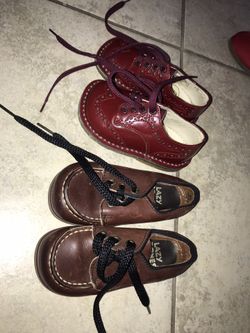 Lot 2 pairs vintage toddler leather shoes 4 - 5