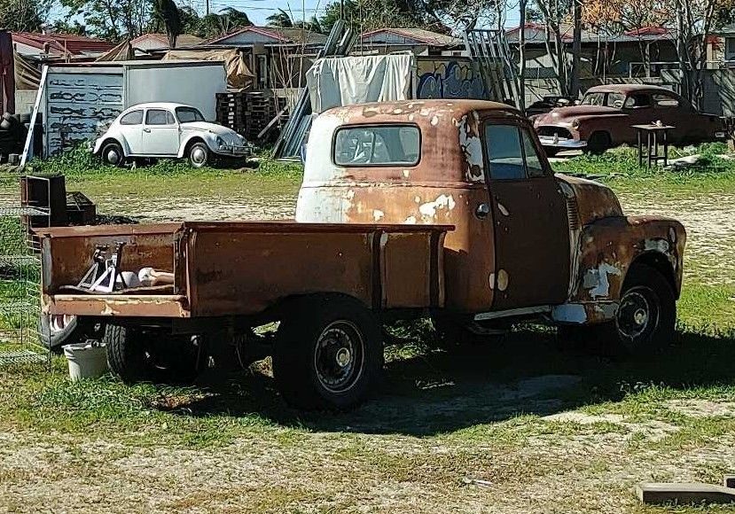 1953 CHEVROLET 3600 TRUCK