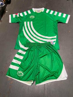 Uniforme completo para equipo de futbol soccer en especial size XL