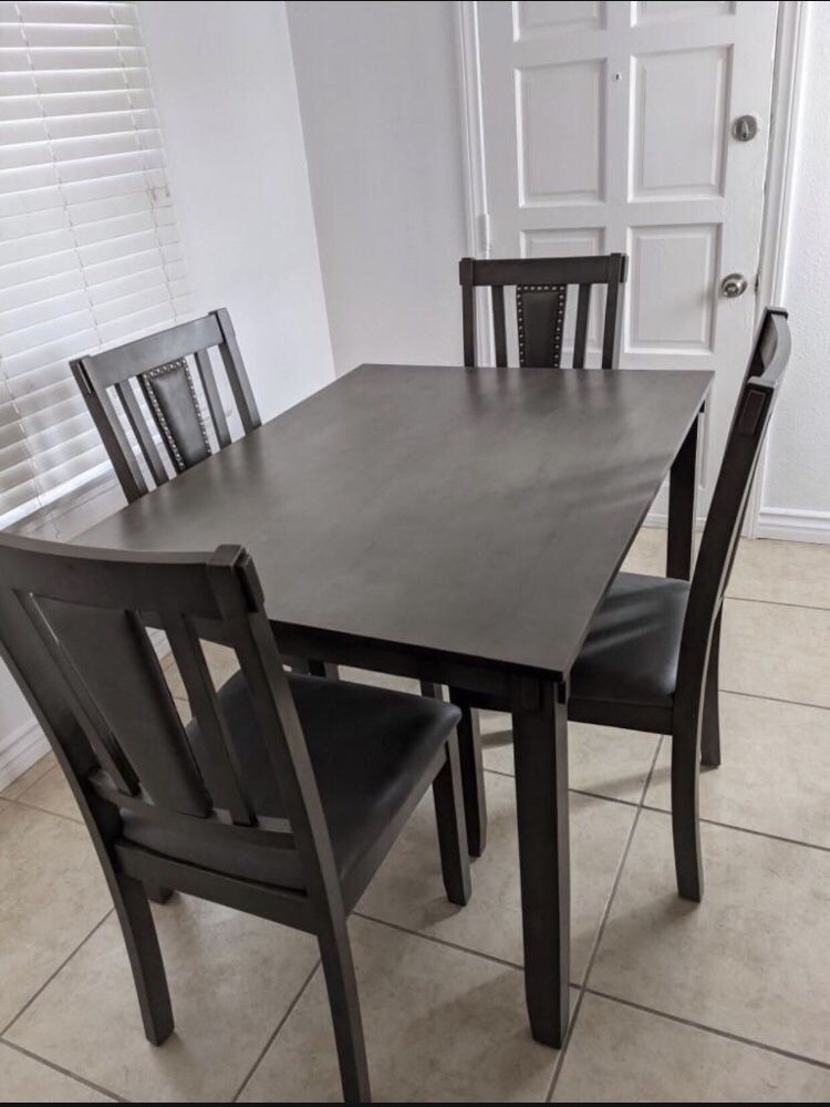 Dining Room Set Solid Wood Gray Table and Four Chairs Furniture