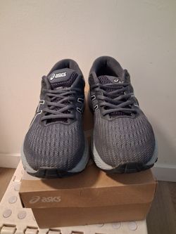 ASICS Running Sneakers Gray Lace-Up