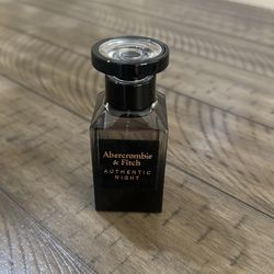 Abercrombie & Fitch Authentic Night EDT 50ml Men’s Cologne Nearly Full