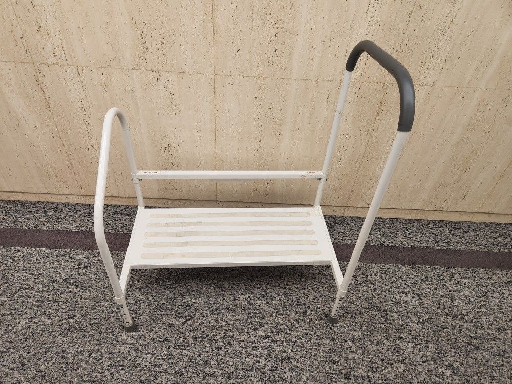 Step2 Bed Stool