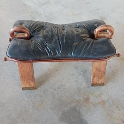 Camel Chair Antipue