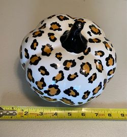 LARGE CERAMIC CHEETAH PUMPKIN