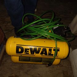 DeWalt Air Compressor 