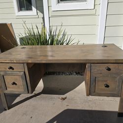 Ducar Executive Office Desk Solid Knotty Alder Wood