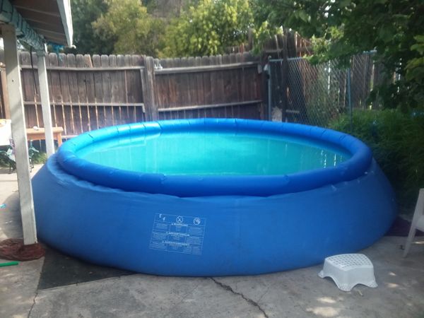 Family Pool Good family size 15 ft wide x 36 inches tall