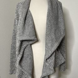 $25🎀✨️✨️DEBUT open-front waterfall cardigan💋🎀Size M/L✨️🎀