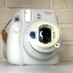 Fujifilm Instax mini 9 Polaroid Camera