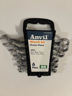 NEW! 6-Piece Metric Combination Wrench Set with Case