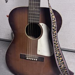 Acoustic Guitar 