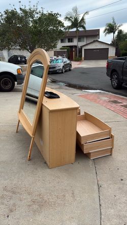 Free Dresser and bed frame