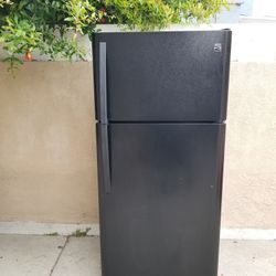 3MONTHS WARRANTY 30X30X66 KENMORE FRIDGE 18CUFT BLACK 