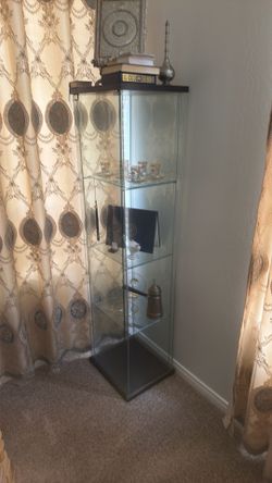 Glass cabinet