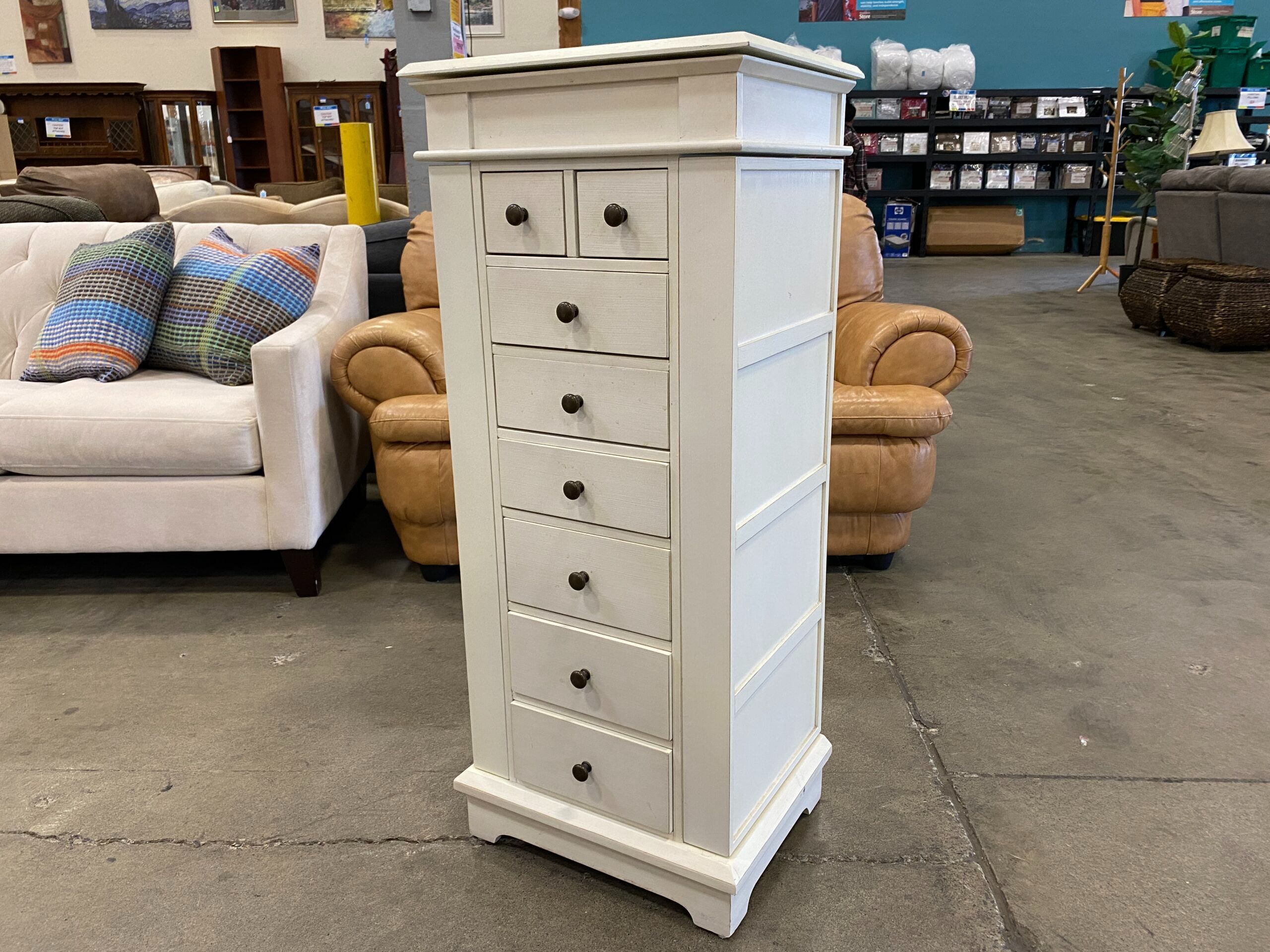 BALLARD DESIGNS Stratford Jewelry Chest in White