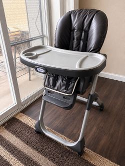 Graco® DuoDiner LX High Chair Converts to Dining Booster Seat Metropolis