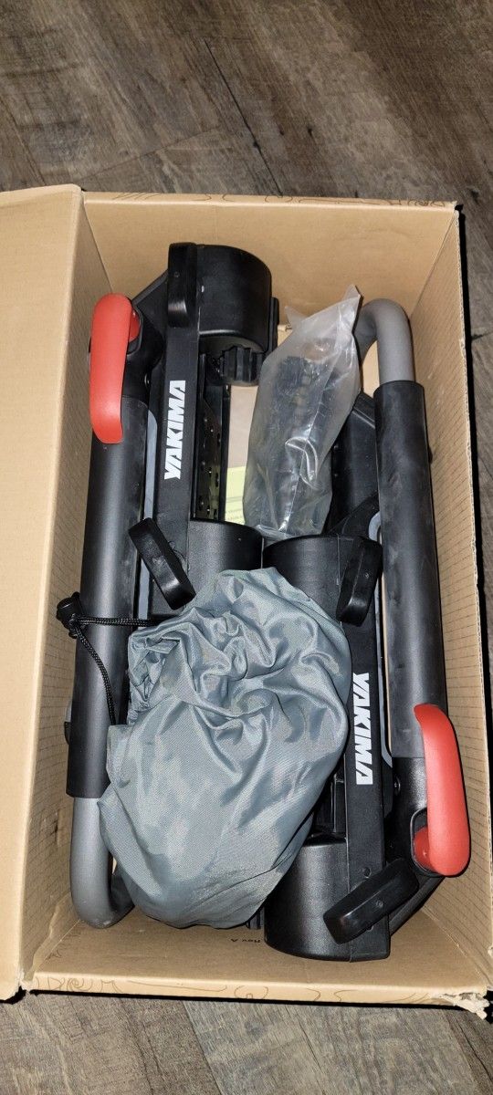 BRAND NEW YAKIMA JAYLOW KAYAK CARRIER