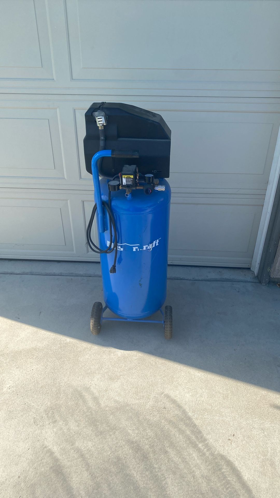 Mastercraft 20 Gal Compressor